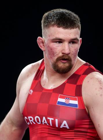 Zagreb: Nakon operacije kuka Marko Milanovi&cacute; natje&ccaron;e se u Areni na turniru u hrvanju 