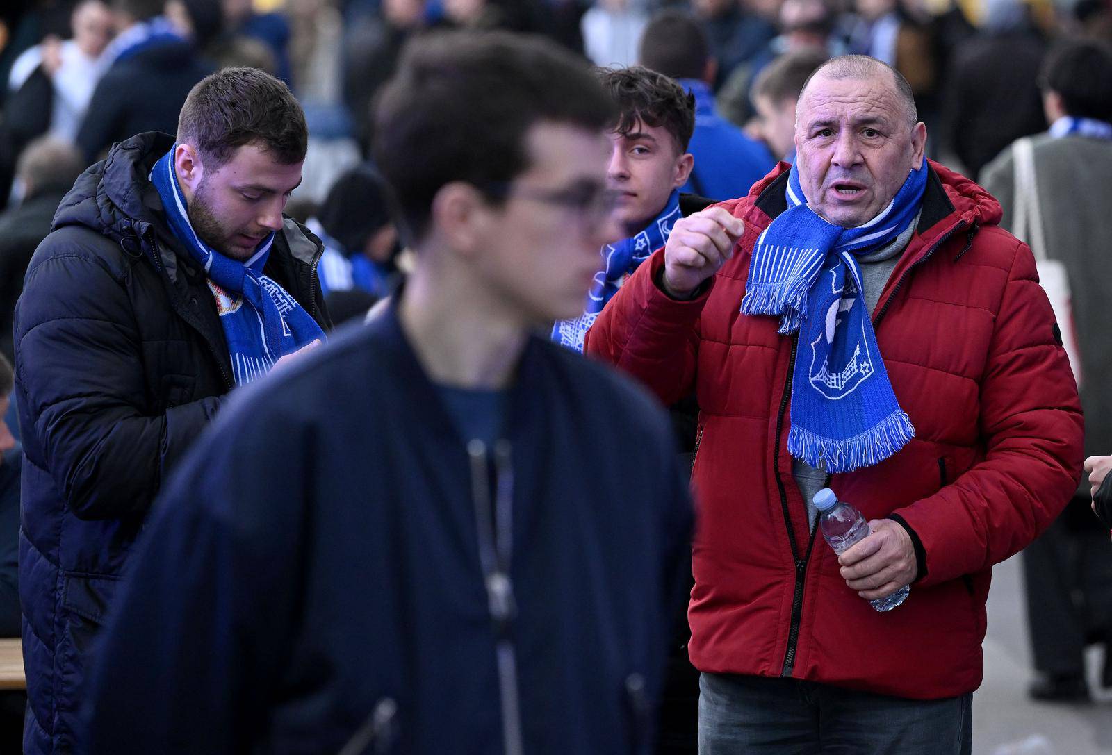 Zagreb: Navijači na Maksimiru u iščekivanja utakmice GNK Dinamo - Real Betis