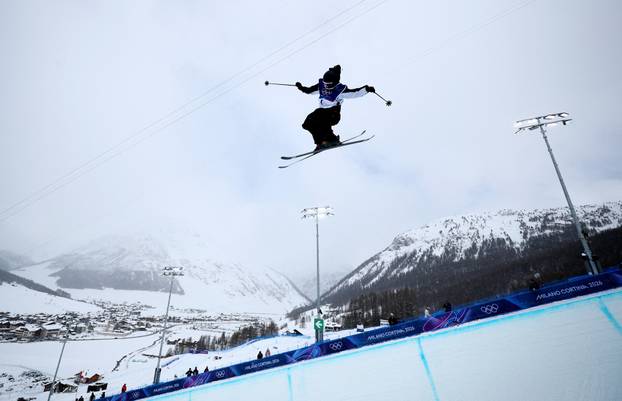 Freestyle Skiing - Men's Freeski Halfpipe Qualification