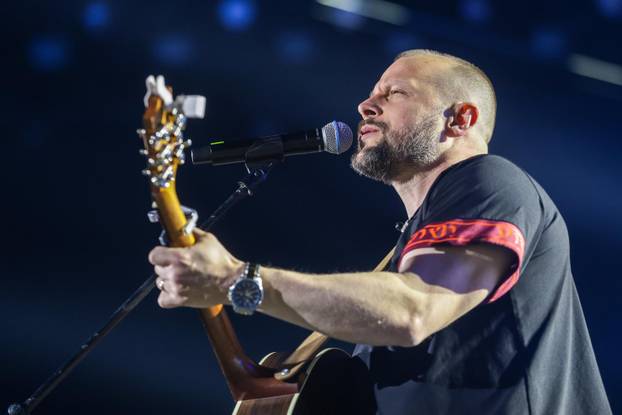Zagreb: U Areni Zagreb održan koncert "Progledaj srcem"