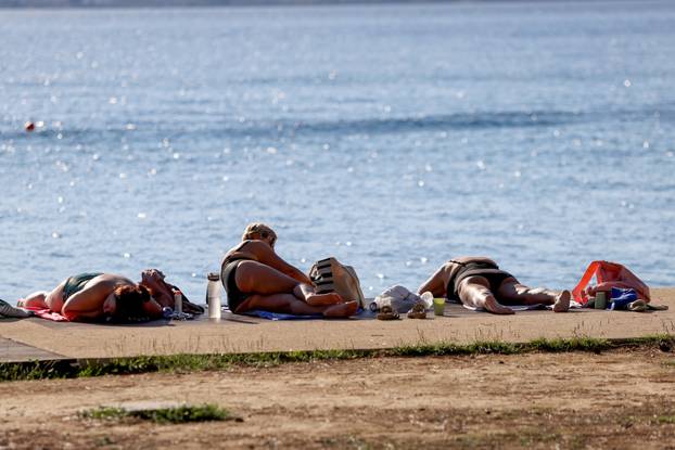 Zadar: Sunčanje i kupanje ugodno je i u listopadu
