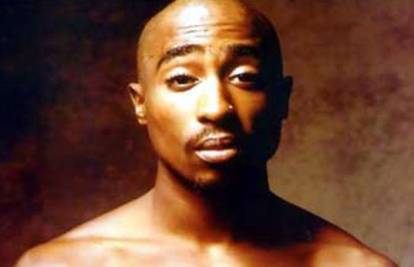 Sin Sugea Knighta tvrdi: Tupac je živ i uskoro objavljuje album