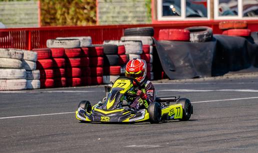 Hrvatski karting dobiva novu zvijezdu: Ivan Janičijević (11) oduševljava rezultatima...