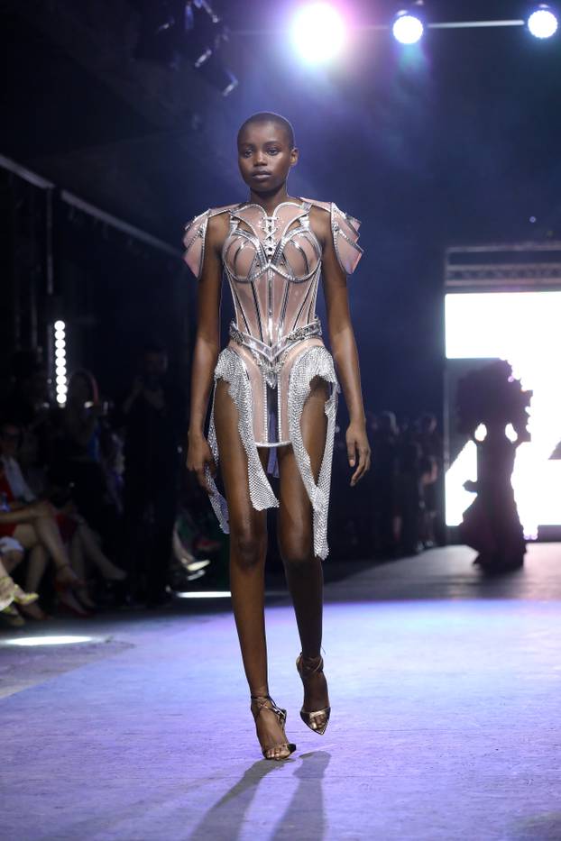 Rijeka: Modna revija Jurja Zigmana u Exportdrvu.