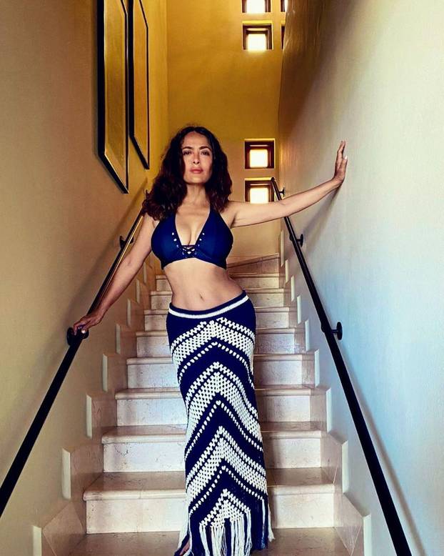 Georgina i Lauren busale se dekolteima, vidjela ih Salma pa im pokazala gdje im je mjesto