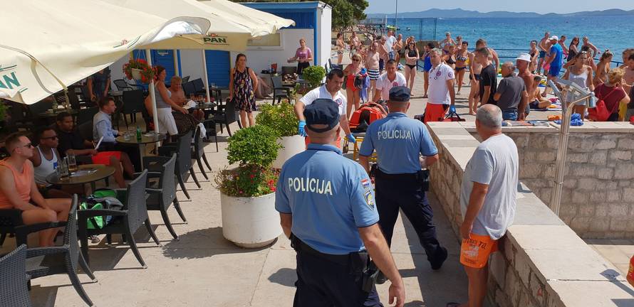 Dječak (12) pao sa skakaonice u Zadru i teško se ozlijedio