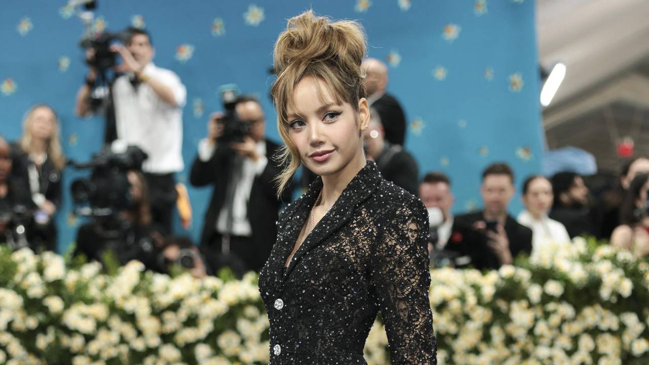 K-pop zvijezda Lisa šokirala na Met Gali: Obukla gaćice s likom aktivistkinje za ljudska prava