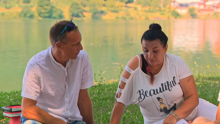 Ivica iznenadio Ilonu pa izbacio Amru, a Anamarija i Darko se ljubili: Želim ti se više posvetiti