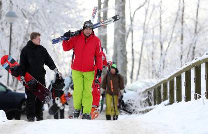 Ništa od skijanja na Sljemenu: Južina zatvorila Crveni spust