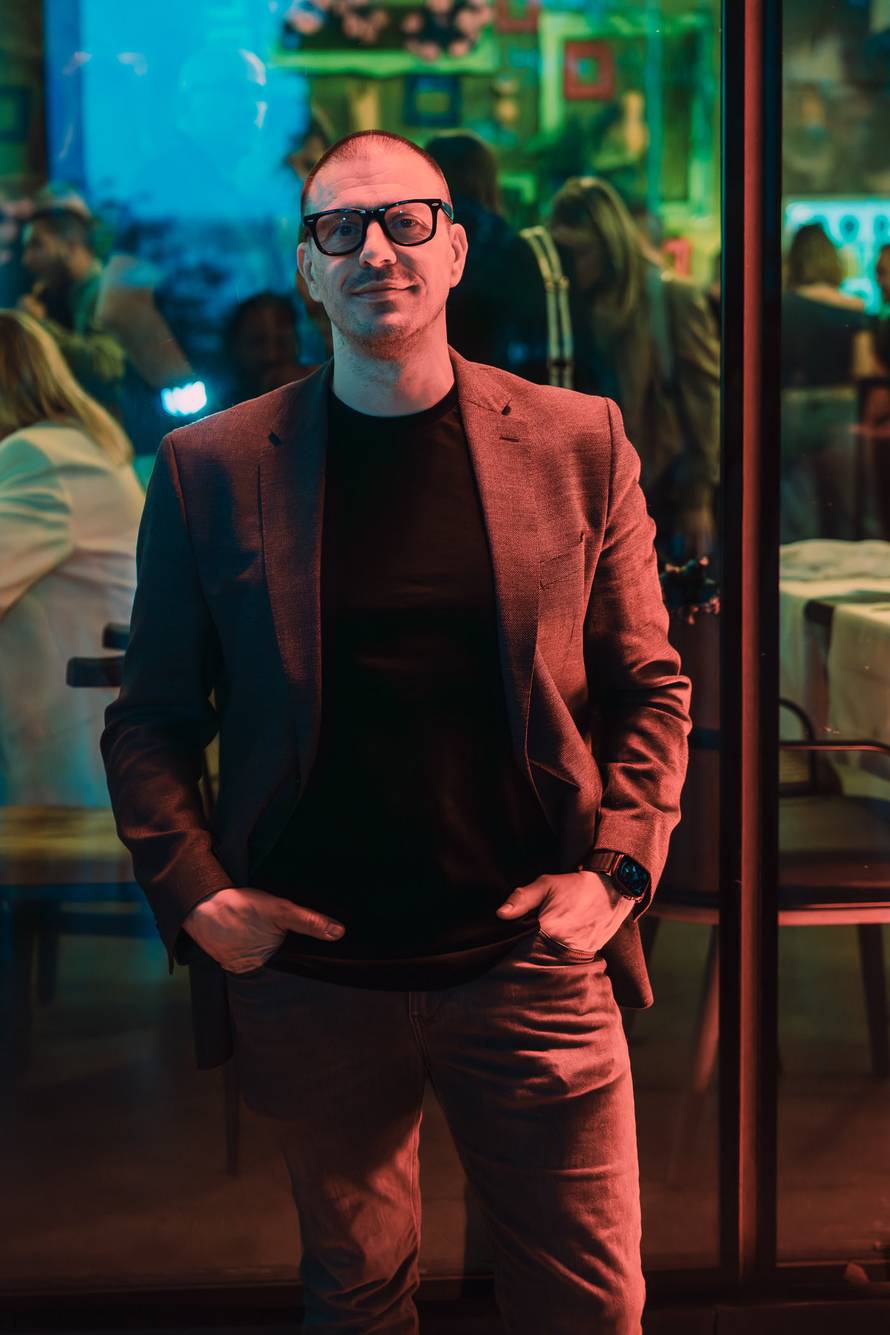 Bili smo na otvorenju Bar&Ton Rougemarin bistroa u MSU-u: Evo kakve vas delicije očekuju