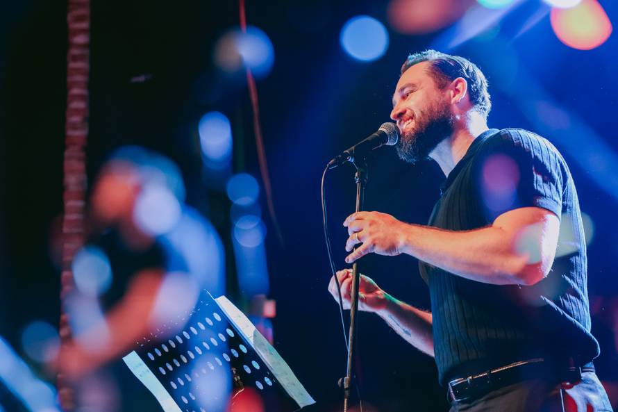 Najveći hitovi Zagrebačkog festivala ispunili su jučer prepunu Tvornicu kulture