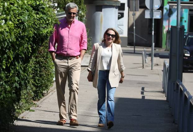 Zagreb: Kandidatkinja za gradonačelnicu Marija Selak Raspudić glasovala u drugom krugu lokalnih izbora