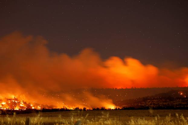 FILE PHOTO: Wildfire near Chico