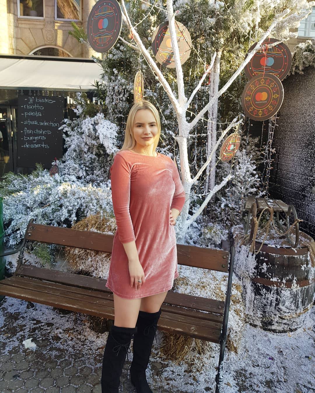 Ana Paula iz 'Ljubav je na selu' je pokazala guzu na Adventu