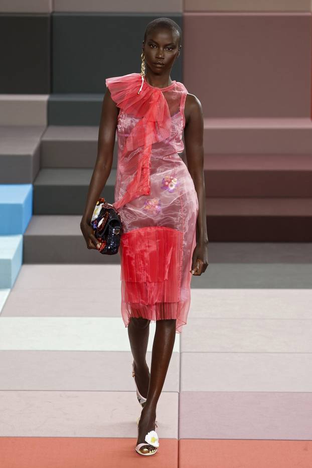 FENDI Spring-Summer 2026 runway during Milan Fashion Week on September 2025 - Milan, Italy, 24/09/2025