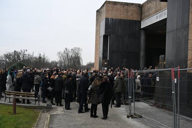 Zagreb: Posljednji ispraćaj Siniše Šveca