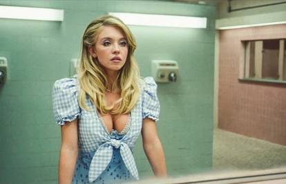 Sydney Sweeney ponovno diže prašinu i to ne zbog vrućih fotki: Otkrili joj da podržava Trumpa