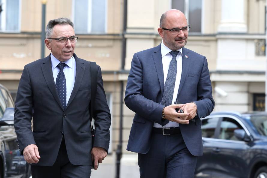 Brkić: Nisam pio kavu s bivšim zastupnikom SDP-a Ronkom...