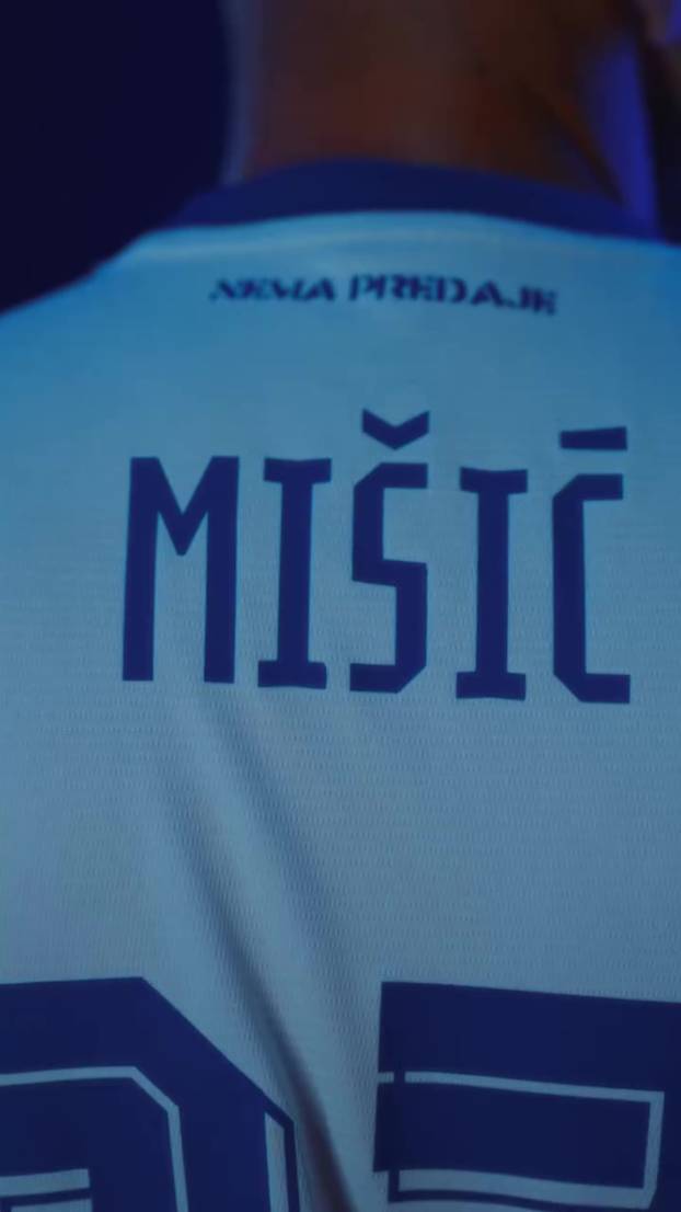 Dinamo nosi bijeli dres nakon 21 godinu! Kako vam se sviđa?
