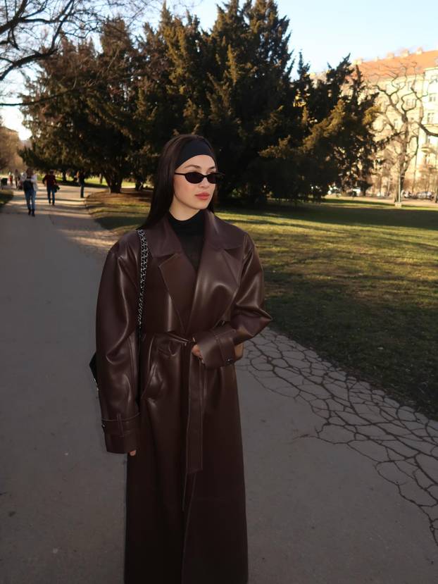 FOTO Čehinja zavela rekordera F1 pa ga ostavila, a on briljira