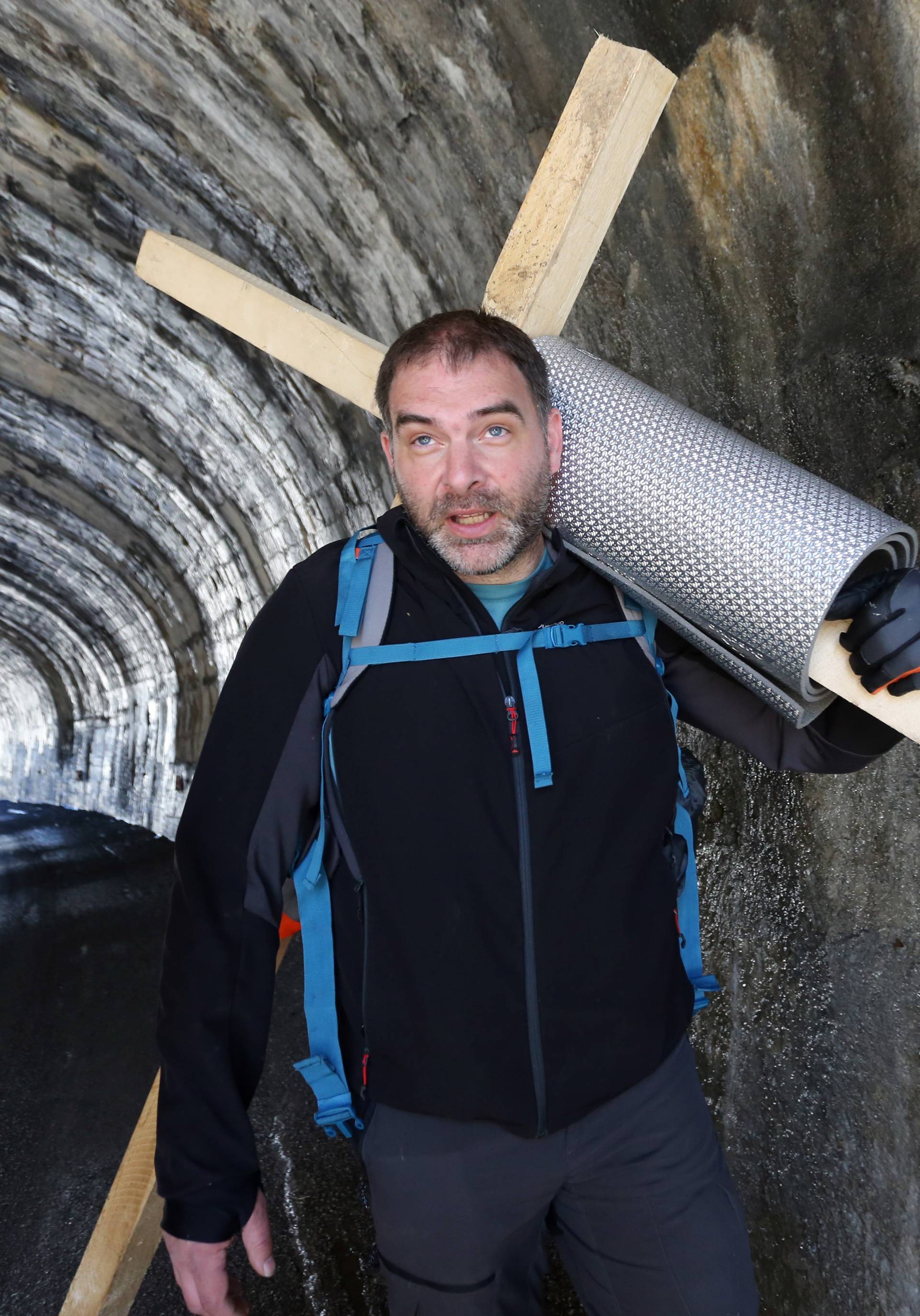 'Ako nemamo za djecu, onda ne možemo ni kupovati avione'