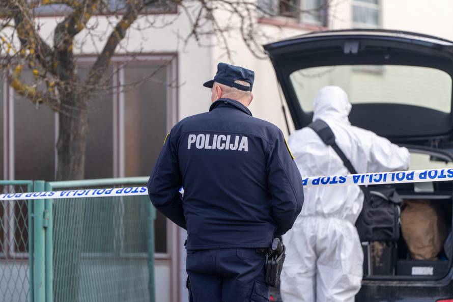 Dvostruko ubojstvo u Gospiću, očevid u tijeku