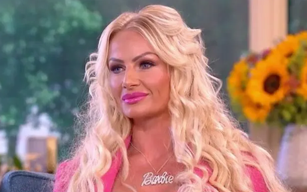 FOTO Mračna strana ovih 'živih' Barbika! Infekcije im 'jedu' kožu i misteriozno umiru. Evo zašto