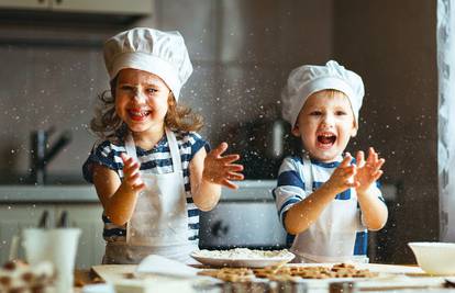 Kako djeci ograničiti slatkiše? Nutricionistica otkriva što dati