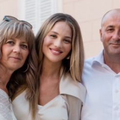 Izabel Kovačić objavila fotku s roditeljima, jasno je kome sliči