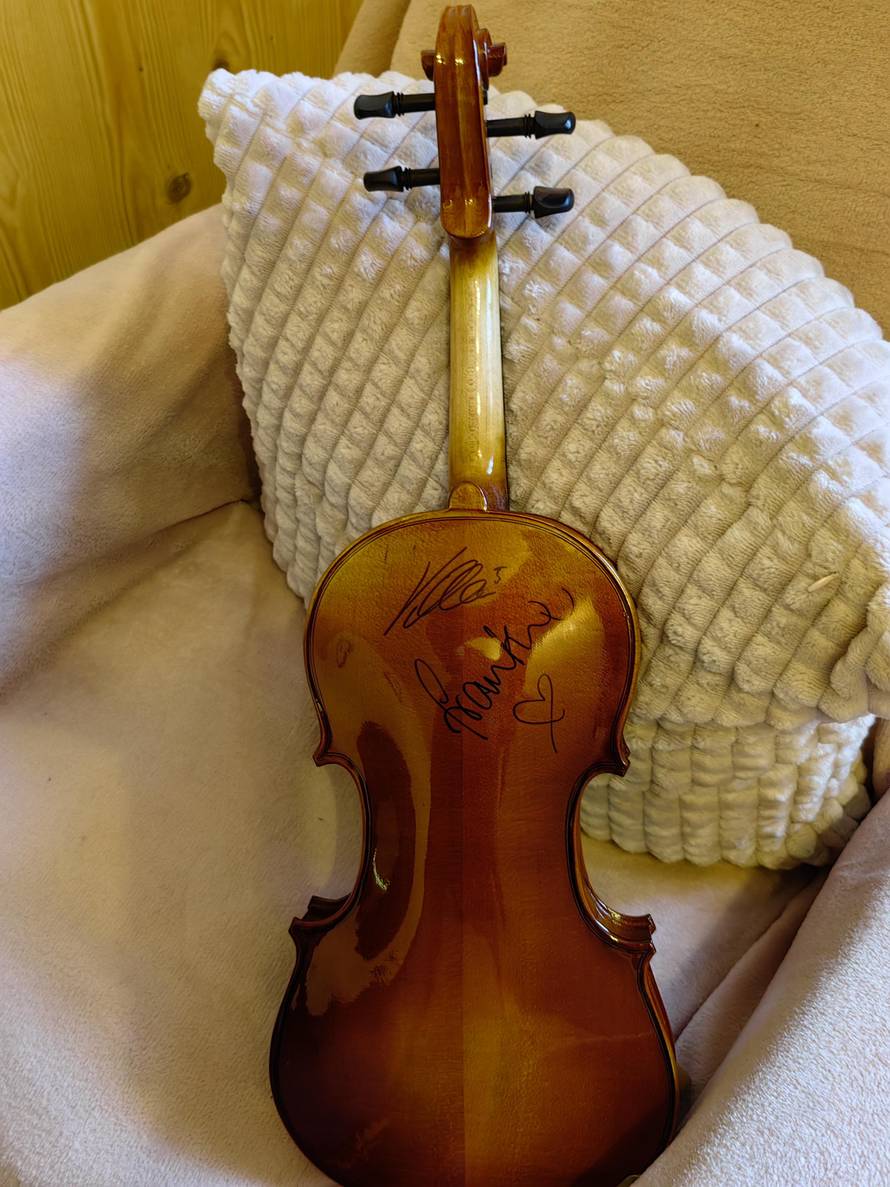 Violinist iz 'Tko to tamo pjeva?' za 24sata: 'Josipoviću sam pet sati svirao  i gotovo kolabirao...'