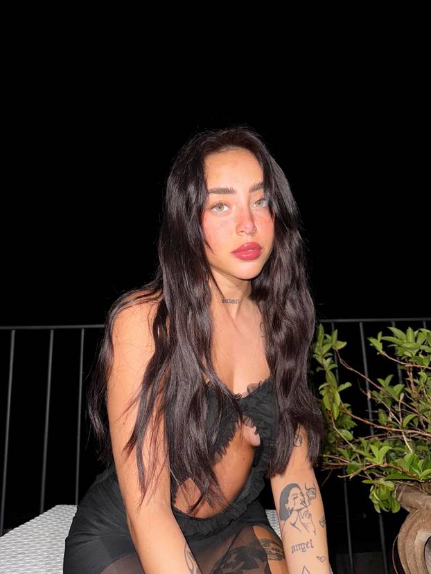 FOTO Tko je Nicki Nicole? Yamal i Argentinka prohodali su pa prekinuli, sad su opet zajedno