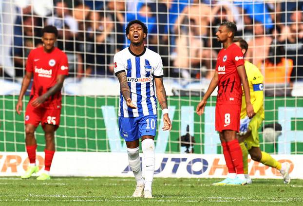 Bundesliga - Hertha BSC v Eintracht Frankfurt