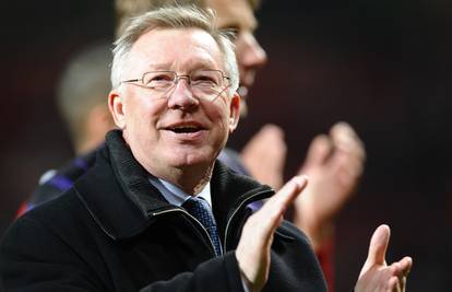 Fergusonu bukvicu očitala 80-godišnja navijača Man. Uniteda