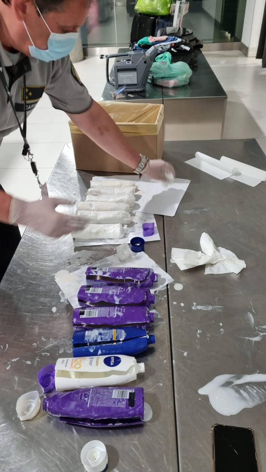 Ovo su Brazilci koji su 'pali' s kokainom u Zagrebu. Švercali ga u grudnjaku i šamponima