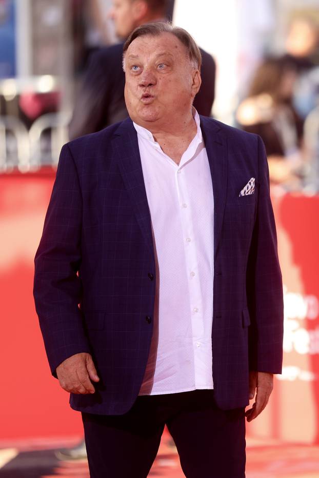 Poznati na crvenom tepihu Sarajevo Film Festivala