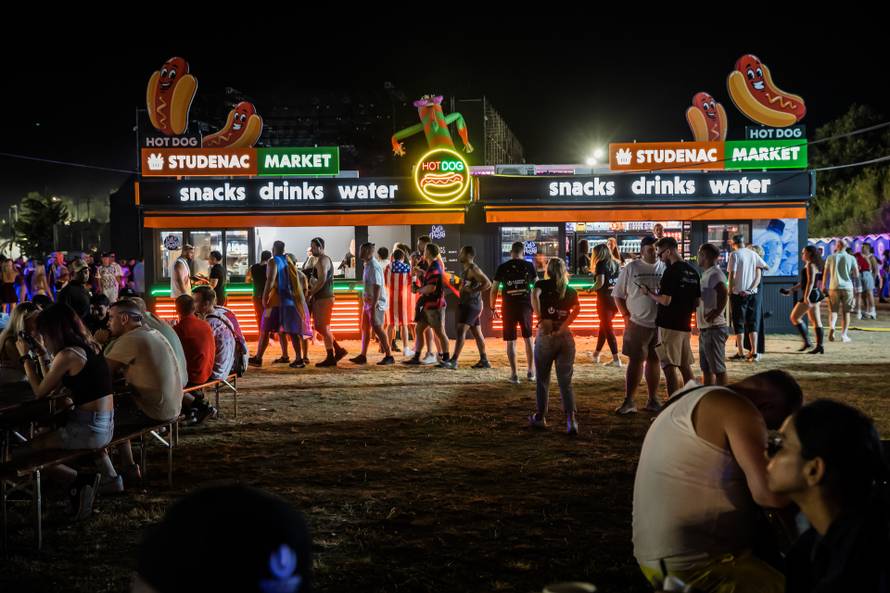 Split - Druga Vecer Atmosfera. 