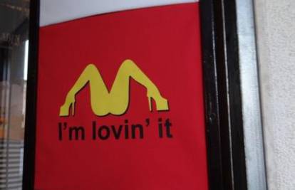 Seksburger u McDonaldsu: Par izbacili zbog seksa u WC-u