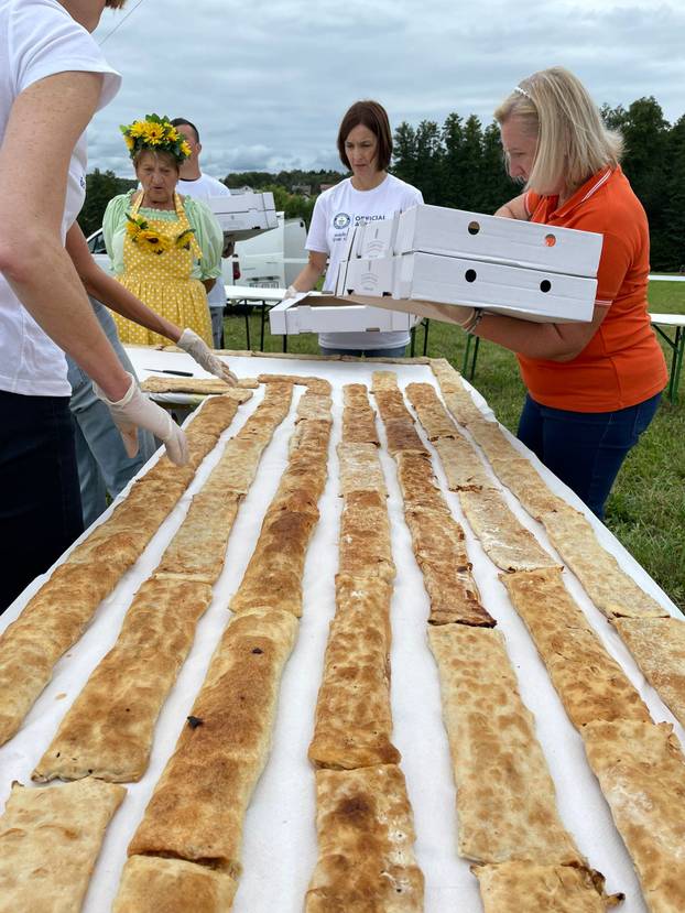 Hrvati oborili rekord: 'Imamo najdužu štrudlu na svijetu!'