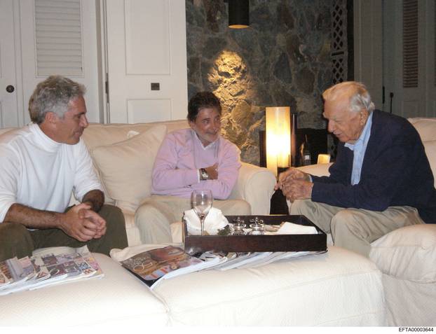 FOTO Ovo su dosad neviđene fotografije iz Epsteinovih spisa