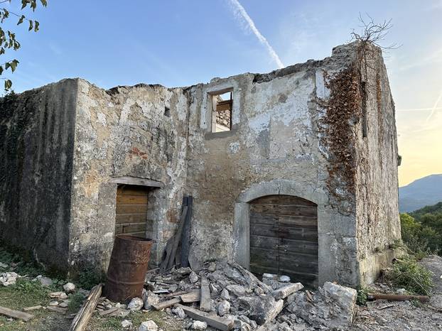 FOTO Kaštelet kod Opatije iz snova: Obnovili smo ga kako bismo očuvali obiteljske tajne