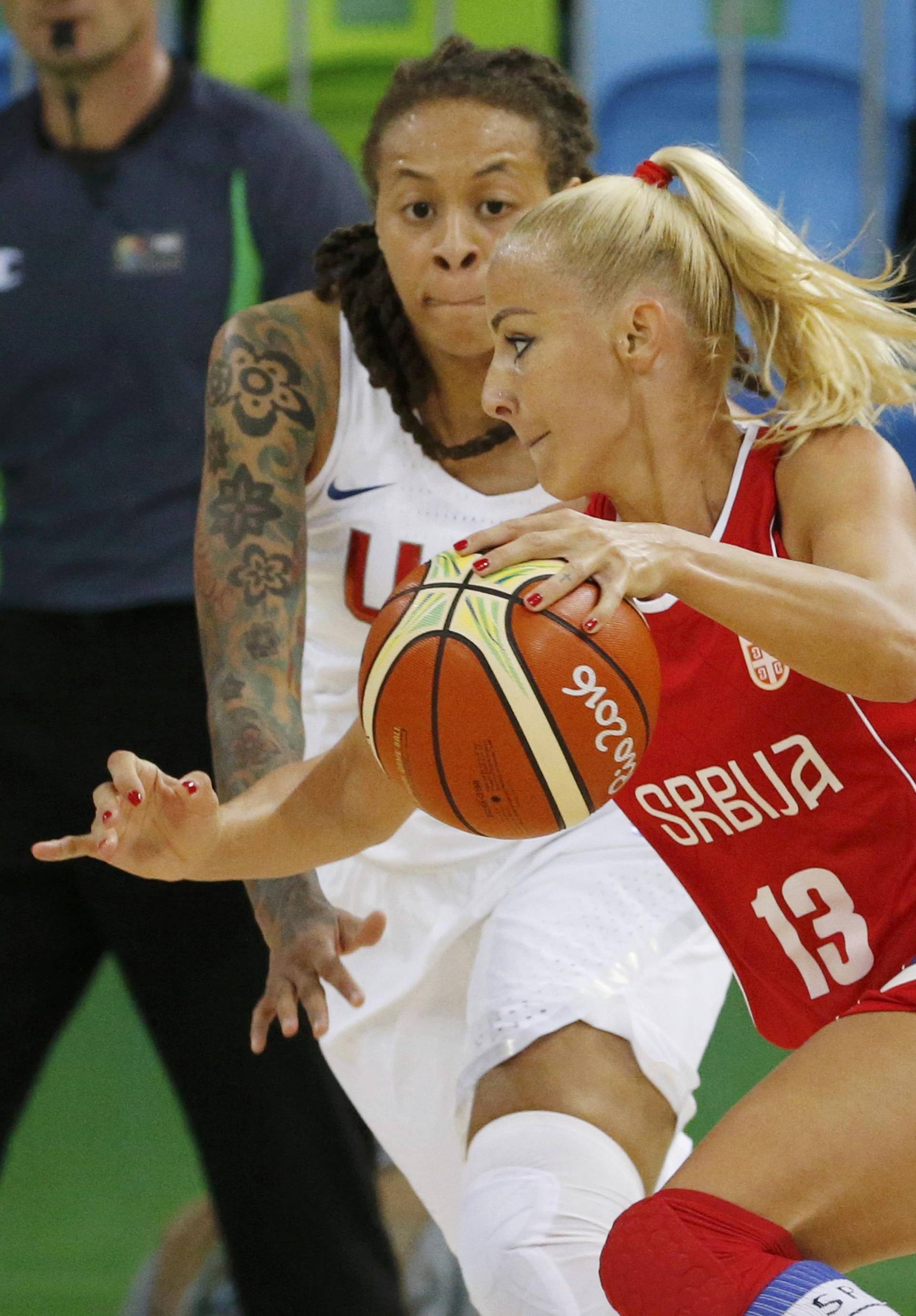 Basketball - Women's Preliminary Round Group B USA v Serbia