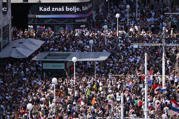 Tisuće prosvjednika preplavile središte Zagreba zbog otpada u Lici