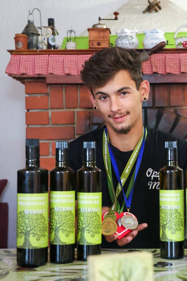 Vodnjan: Za Naj kozu 2025. godine izabrana je koza Jelena, vlasnika Mattea Muškovića 