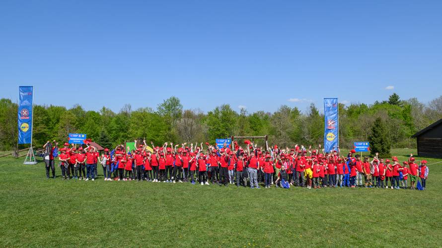 Treća sezona škole u prirodi održana na Papuku, Paklenici, Golubinjaku i Ključić Brdu