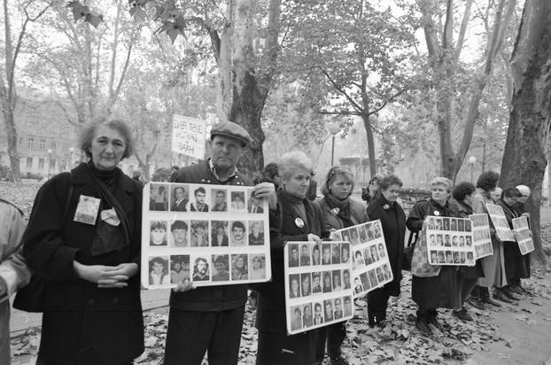 Prosvjed u Zagrebu za sve nastale u Vukovaru, 13.11.1995.