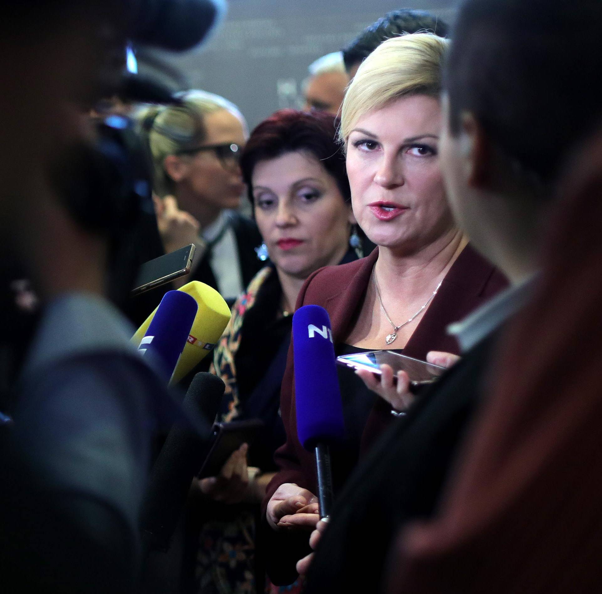 Zagreb: Kolinda Grabar-KitaroviÄ dala izjavu nakon Foruma Inicijative triju mora