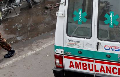 Muškarac je ubio gosta u Indiji pa umro od srčanog udara