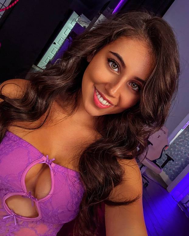 FOTO Ima tijelo iz snova, ali svi su najviše očarani njenim očima