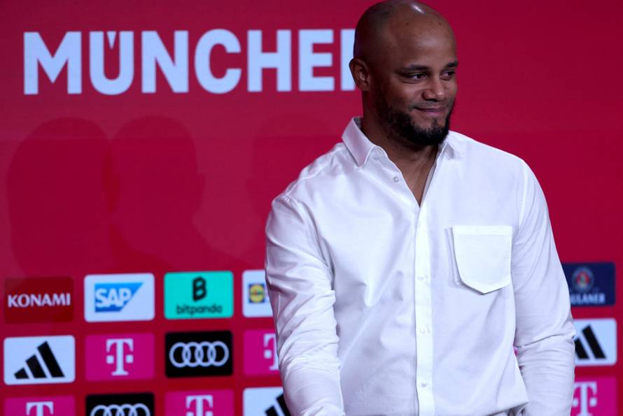 Bayern Munich present new coach Vincent Kompany