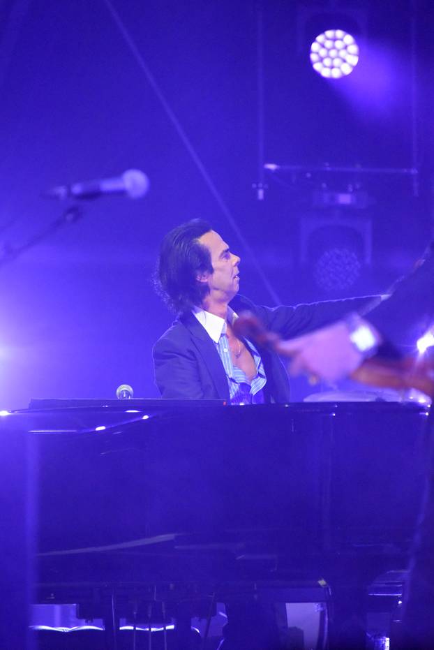 Pula: Nick Cave napunio Arenu i drugu večer